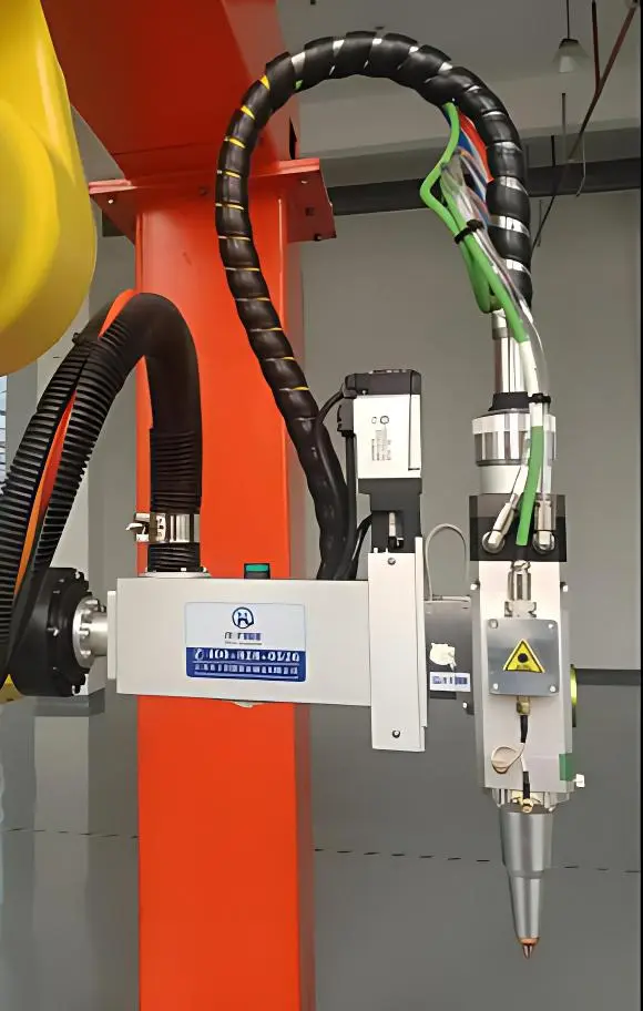 Anti-Collision Cutting Head